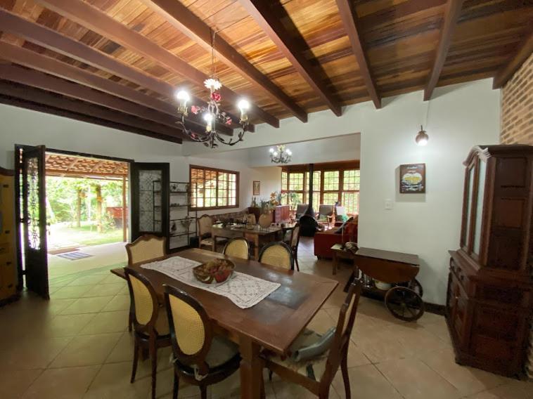 Lumiar Chale Colonial Lareira Deck Para Beira Rio Particular E Reservado Area De Lazer Pertinho Centro Do Bairro Dış mekan fotoğraf
